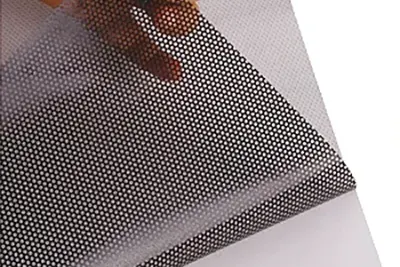 Adesivo Micro Perfurado para Porta de Vidro
